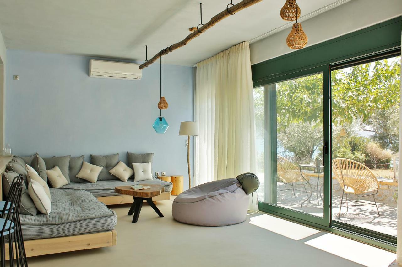 Beach Front Villa Melani Mytilene Exterior foto
